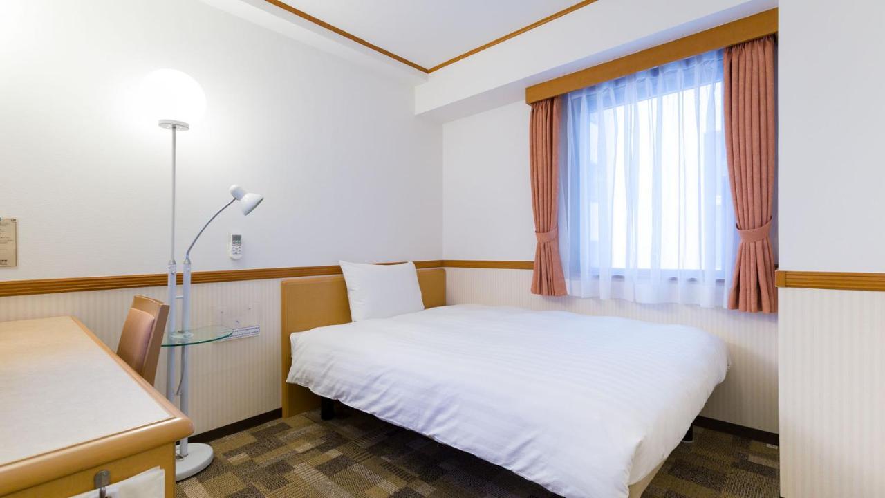 Toyoko Inn Kagoshima Temmonkan No 2 Exterior foto